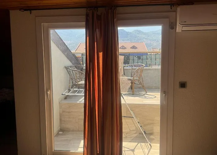 1 Bedroom Close To Bus Station And Mall 200 Mb Wifi *