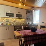 1 Bedroom Close To Bus Station And Mall 200 Mb Wifi Apartament *