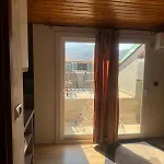 Apartament 1 Bedroom Close To Bus Station And Mall 200 Mb Wifi