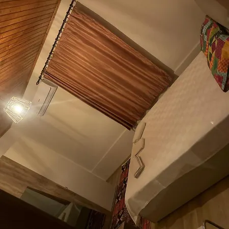 Apartament 1 Bedroom Close To Bus Station And Mall 200 Mb Wifi