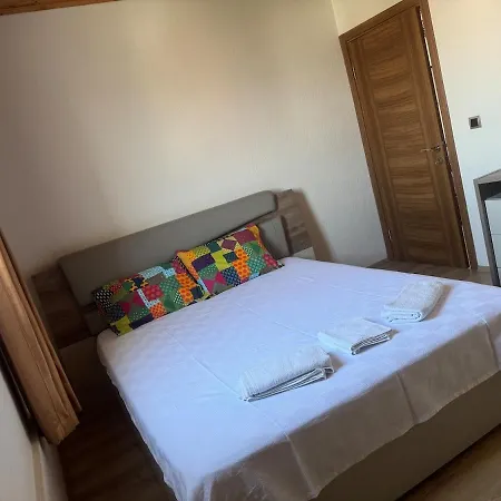 1 Bedroom Close To Bus Station And Mall 200 Mb Wifi פאטהיה